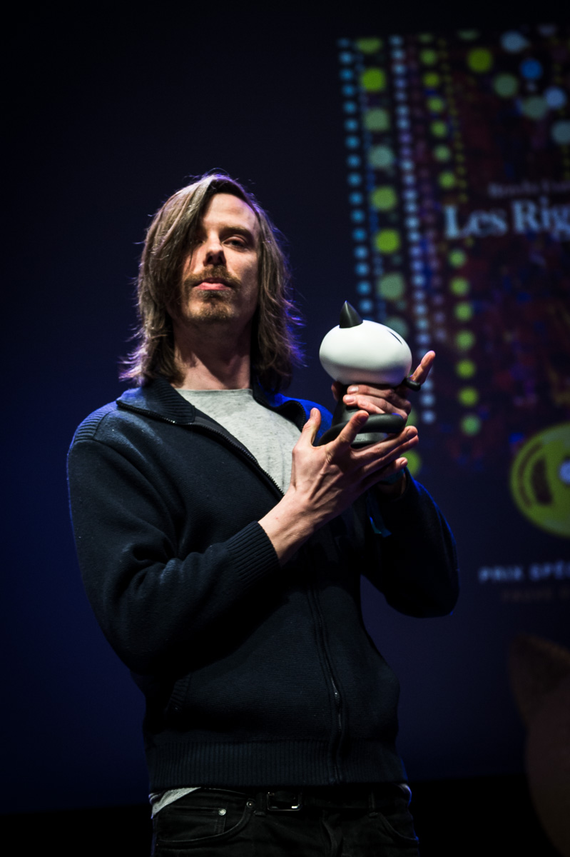 Cérémonie de Remise des Fauves, Théâtre d'Angoulême. Bretch Evens, Prix Spécial du Jury pour 'Les Rigoles'.