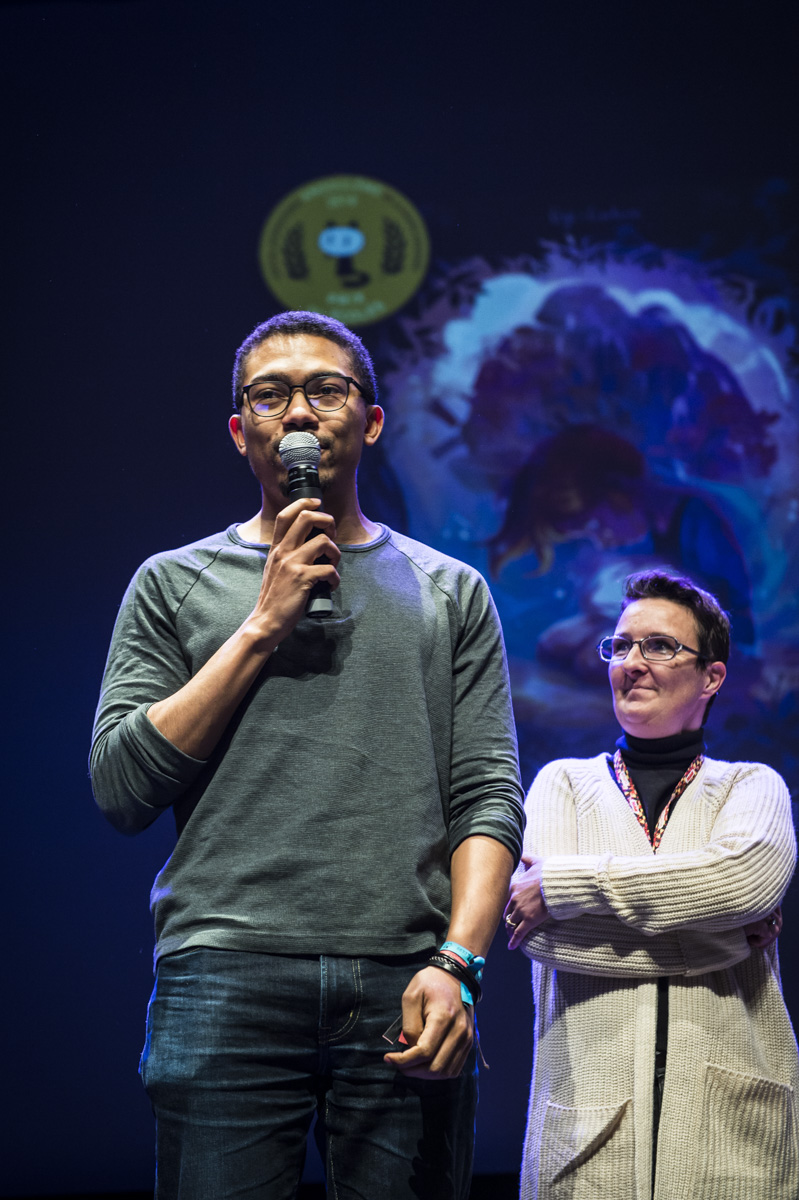 Cérémonie de remise des Prix Découvertes. Gijé pour 'La Boite à Musique'. Théâtre d'Angoulême.