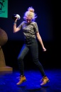 Cérémonie de Remise des Fauves, Théâtre d'Angoulême. Emilie Gleason, Fauve Révélation pour 'Ted, drôle de coco'.
