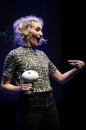 Cérémonie de Remise des Fauves, Théâtre d'Angoulême. Emilie Gleason, Fauve Révélation pour 'Ted, drôle de coco'.